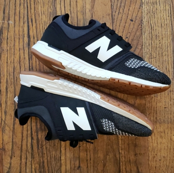 New Balance Shoes - NB 247